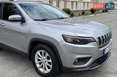 Позашляховик / Кросовер Jeep Cherokee 2019 в 