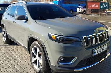 Внедорожник / Кроссовер Jeep Cherokee 2019 в 