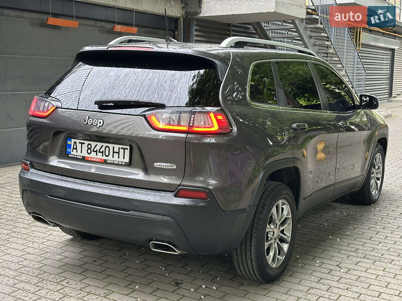 Позашляховик / Кросовер Jeep Cherokee 2018 в Львові