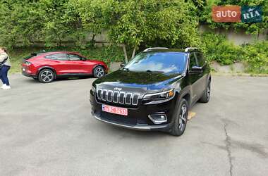 Внедорожник / Кроссовер Jeep Cherokee 2019 в Ровно