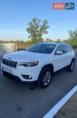 Позашляховик / Кросовер Jeep Cherokee 2020 в 