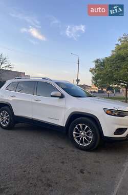 Позашляховик / Кросовер Jeep Cherokee 2020 в 