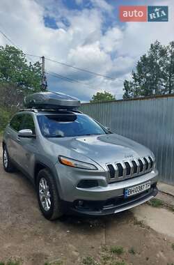 Внедорожник / Кроссовер Jeep Cherokee 2015 в Одессе
