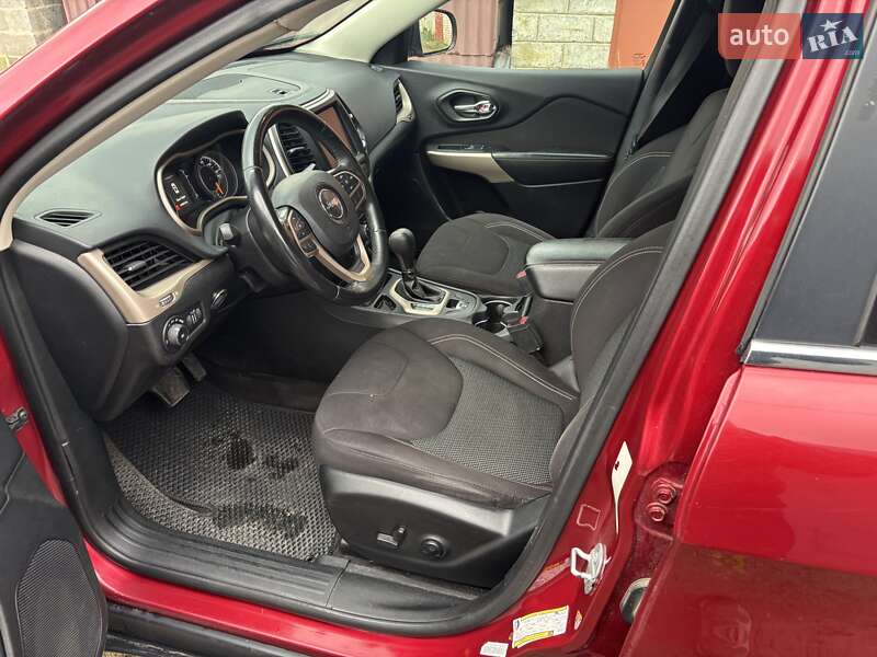 Позашляховик / Кросовер Jeep Cherokee 2016 в Харкові