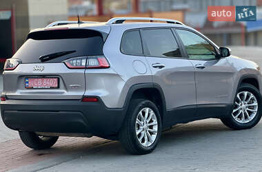Внедорожник / Кроссовер Jeep Cherokee 2020 в 