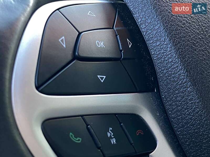 Позашляховик / Кросовер Jeep Cherokee 2017 в Львові