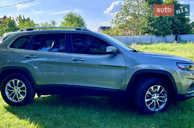 Внедорожник / Кроссовер Jeep Cherokee 2020 в 
