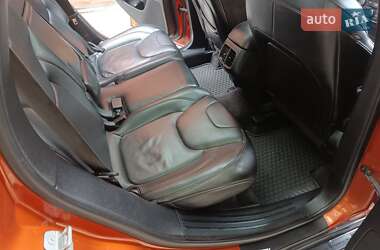 Внедорожник / Кроссовер Jeep Cherokee 2015 в 