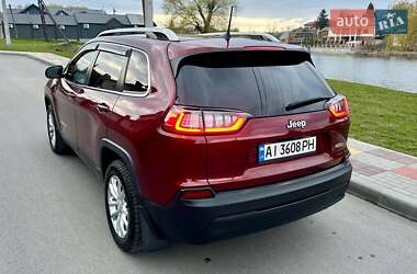 Позашляховик / Кросовер Jeep Cherokee 2018 в 