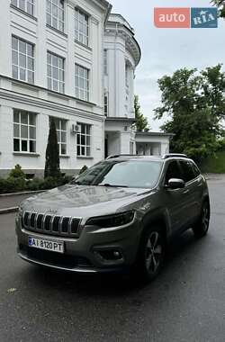 Внедорожник / Кроссовер Jeep Cherokee 2018 в 