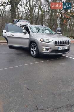 Внедорожник / Кроссовер Jeep Cherokee 2018 в 
