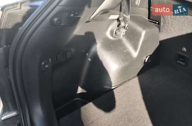 Внедорожник / Кроссовер Jeep Cherokee 2020 в 
