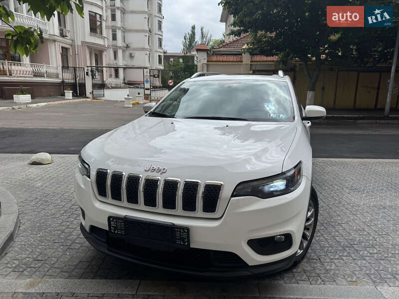 Внедорожник / Кроссовер Jeep Cherokee 2020 в Одессе