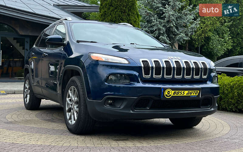Внедорожник / Кроссовер Jeep Cherokee 2018 в 