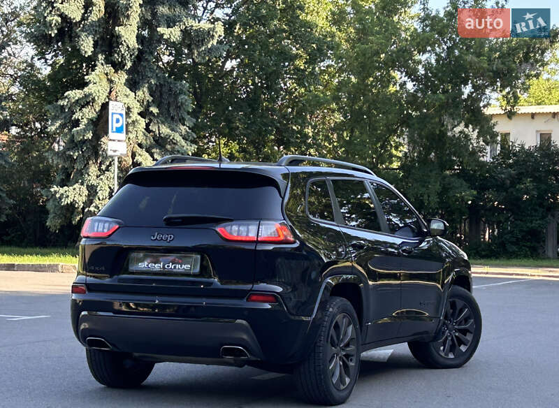 Внедорожник / Кроссовер Jeep Cherokee 2018 в Николаеве