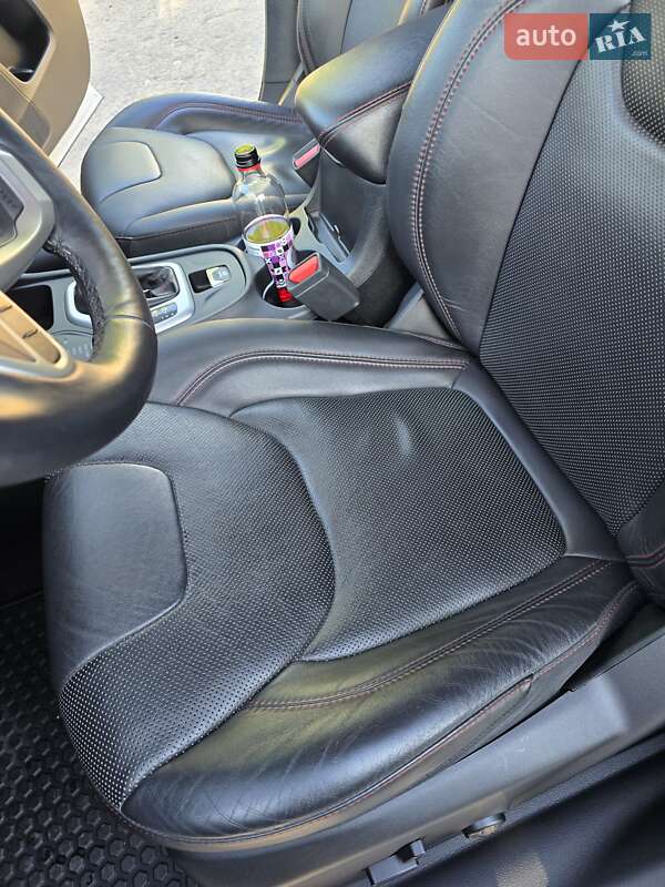 Позашляховик / Кросовер Jeep Cherokee 2017 в Запоріжжі фото 13 Позашляховик / Кросовер Jeep Cherokee 2017 в Запоріжжі