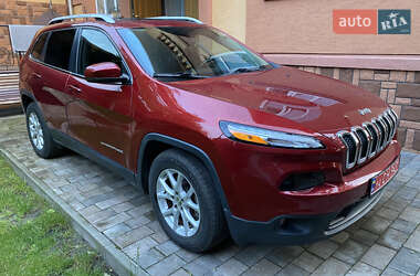 Позашляховик / Кросовер Jeep Cherokee 2017 в 