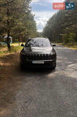 Позашляховик / Кросовер Jeep Cherokee 2016 в 