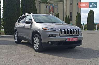 Внедорожник / Кроссовер Jeep Cherokee 2018 в 