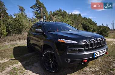 Внедорожник / Кроссовер Jeep Cherokee 2017 в Черкассах