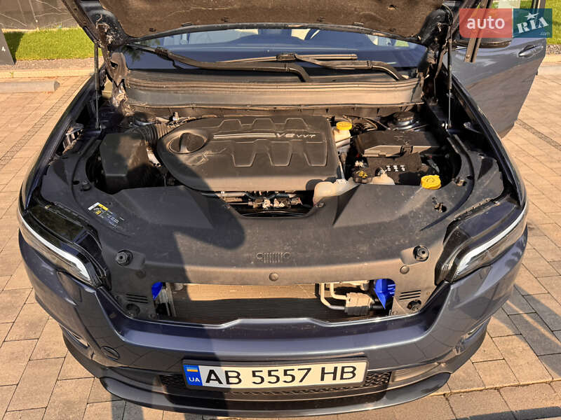 Внедорожник / Кроссовер Jeep Cherokee 2019 в Виннице фото 12 Внедорожник / Кроссовер Jeep Cherokee 2019 в Виннице