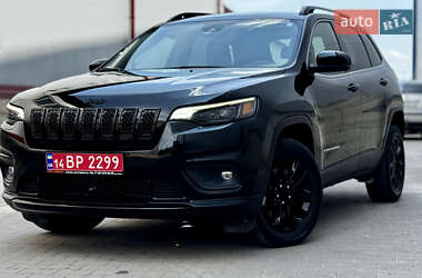 Внедорожник / Кроссовер Jeep Cherokee 2022 в 