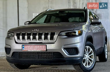 Внедорожник / Кроссовер Jeep Cherokee 2020 в 