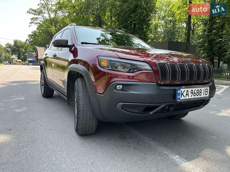 Внедорожник / Кроссовер Jeep Cherokee 2020 в Виннице
