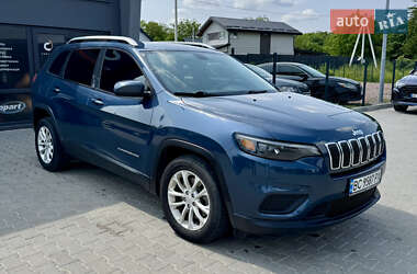 Позашляховик / Кросовер Jeep Cherokee 2020 в 
