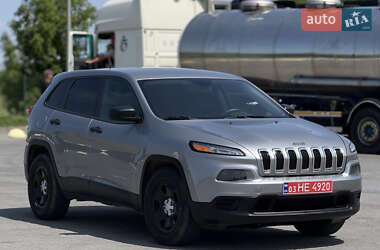 Внедорожник / Кроссовер Jeep Cherokee 2015 в 