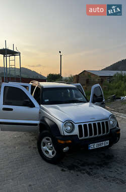Внедорожник / Кроссовер Jeep Cherokee 2004 в 
