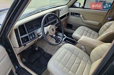 Внедорожник / Кроссовер Jeep Cherokee 1992 в Одессе