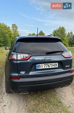 Внедорожник / Кроссовер Jeep Cherokee 2021 в 
