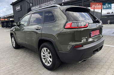 Внедорожник / Кроссовер Jeep Cherokee 2020 в 