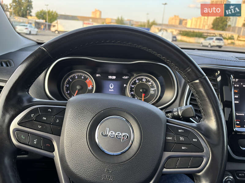 Позашляховик / Кросовер Jeep Cherokee 2018 в Києві