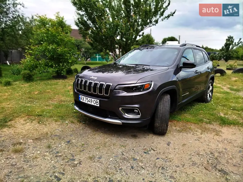 Jeep Cherokee