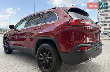 Позашляховик / Кросовер Jeep Cherokee 2016 в Києві