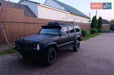 Внедорожник / Кроссовер Jeep Cherokee 1992 в Мукачево