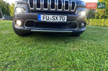 Внедорожник / Кроссовер Jeep Cherokee 2015 в 