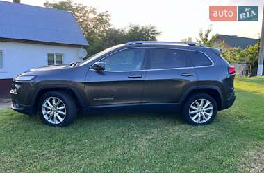 Внедорожник / Кроссовер Jeep Cherokee 2015 в 