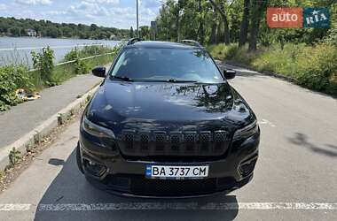 Внедорожник / Кроссовер Jeep Cherokee 2019 в 