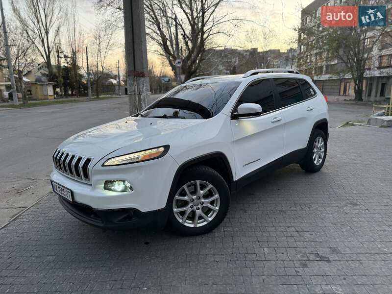 Внедорожник / Кроссовер Jeep Cherokee 2017 в Херсоне