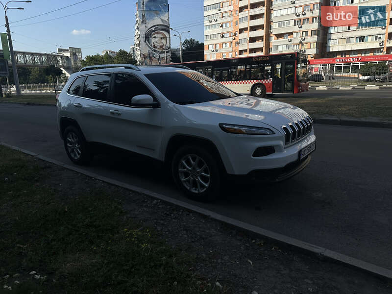 Внедорожник / Кроссовер Jeep Cherokee 2017 в Херсоне