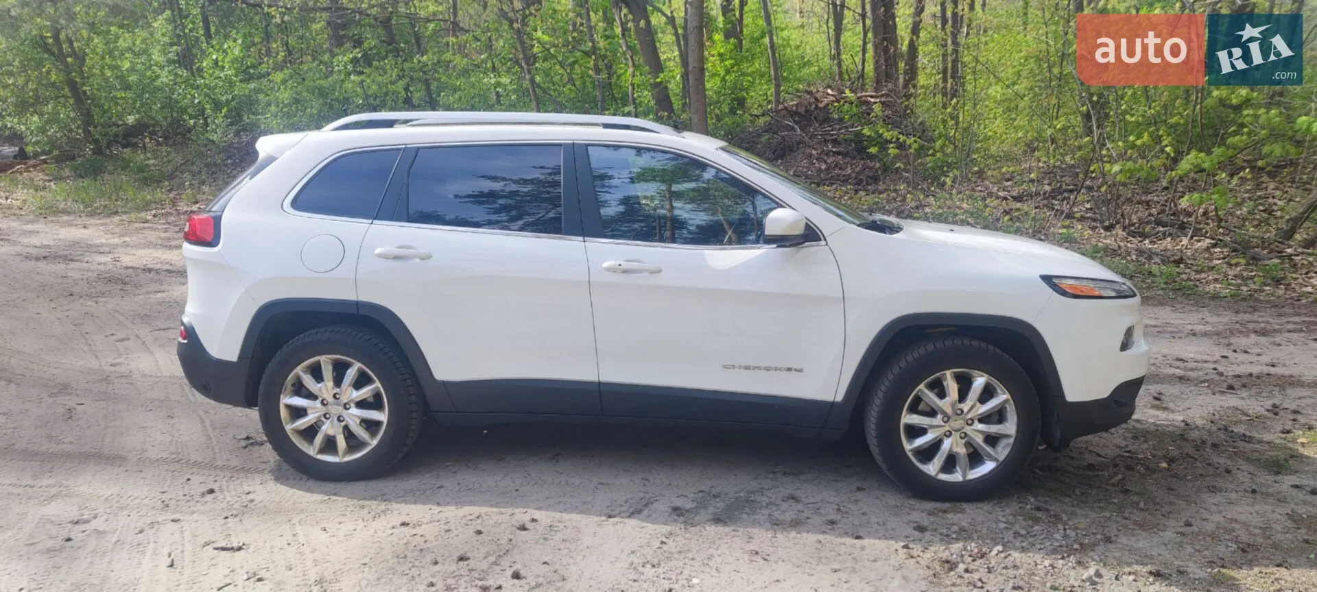2017 Jeep Cherokee - мініатюра 8
