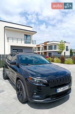 Внедорожник / Кроссовер Jeep Cherokee 2019 в 