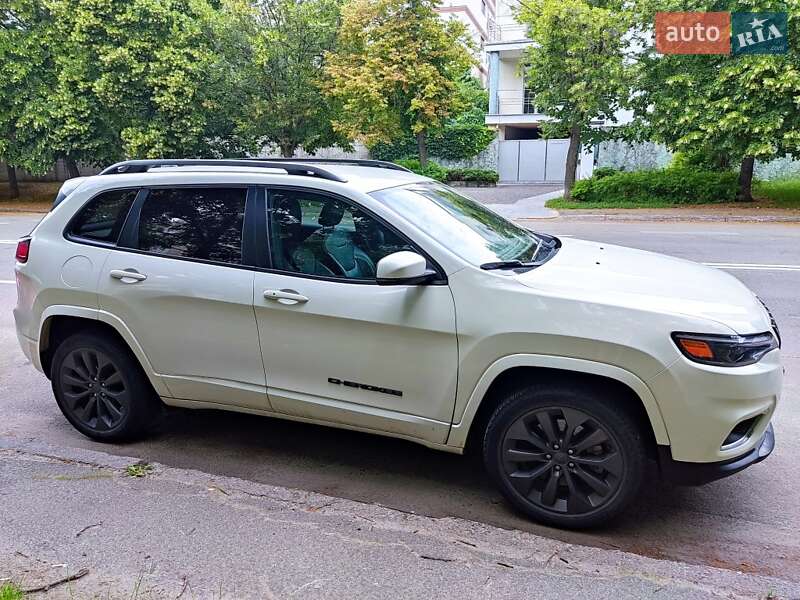 Позашляховик / Кросовер Jeep Cherokee 2018 в Києві