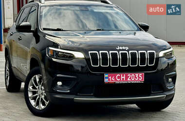 Позашляховик / Кросовер Jeep Cherokee 2020 в 