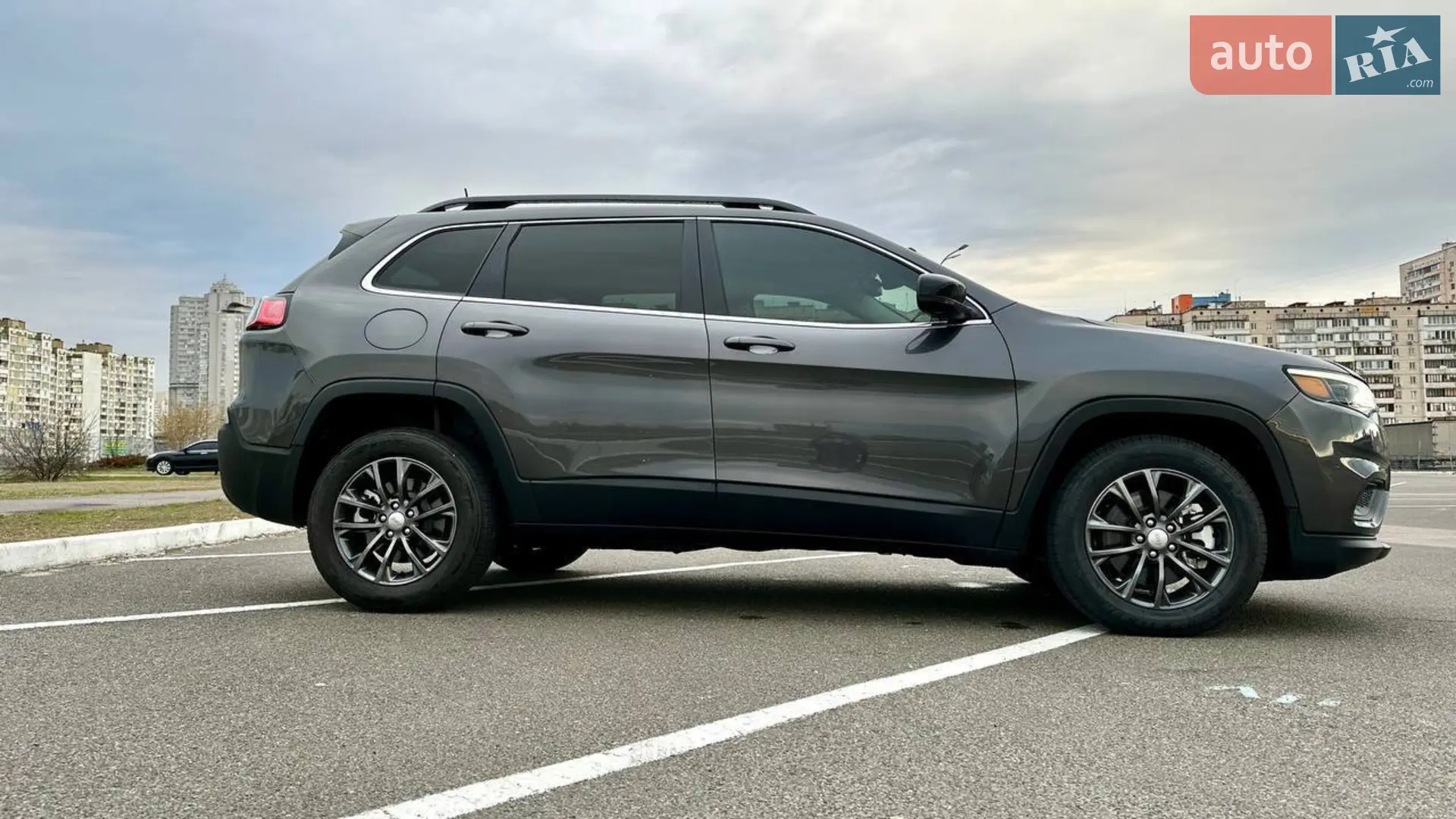 2022 Jeep Cherokee - мініатюра 3