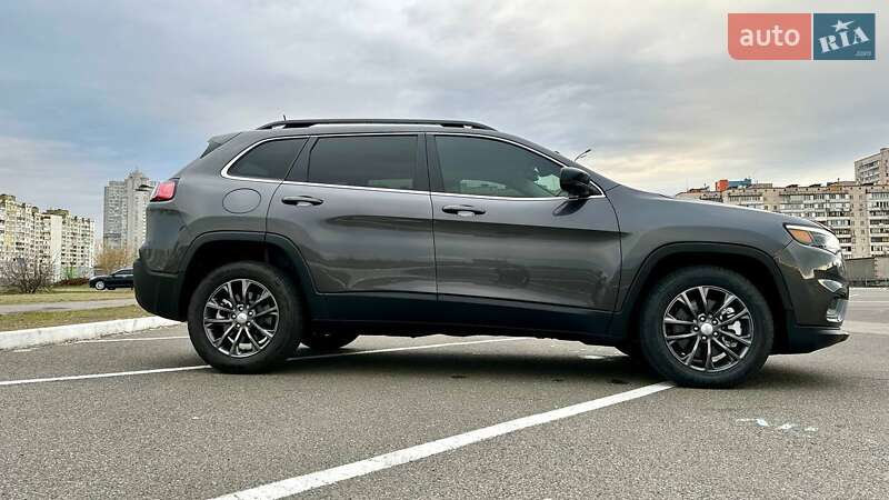Позашляховик / Кросовер Jeep Cherokee 2022 в Хмельницькому фото 3 Позашляховик / Кросовер Jeep Cherokee 2022 в Хмельницькому