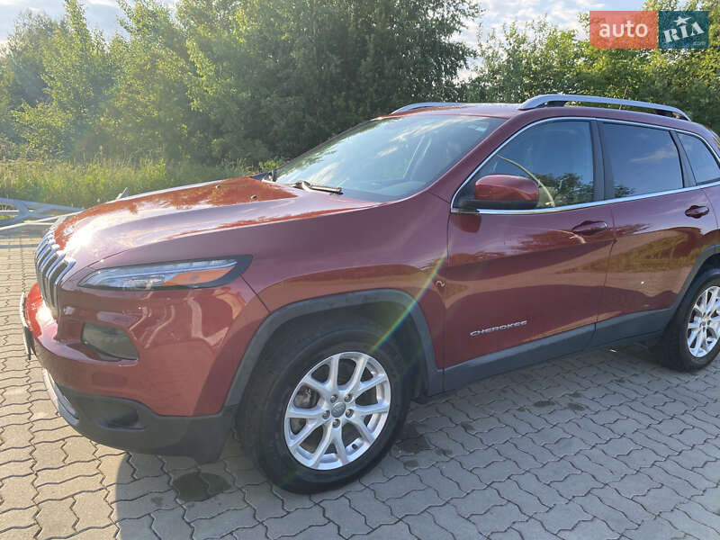 Внедорожник / Кроссовер Jeep Cherokee 2017 в Стрые